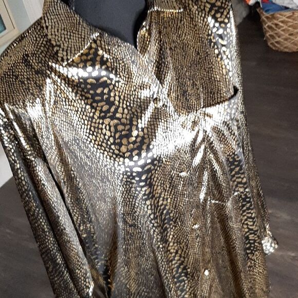 Claudia Barnes Vintage Gold and Black Snakeskin Print Long Sleeve Button Down - Picture 2 of 9